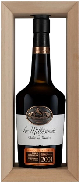 Christian Drouin 2001 Calvados Pays d'Auge AOC (gift box), 0.7 л в Самаре